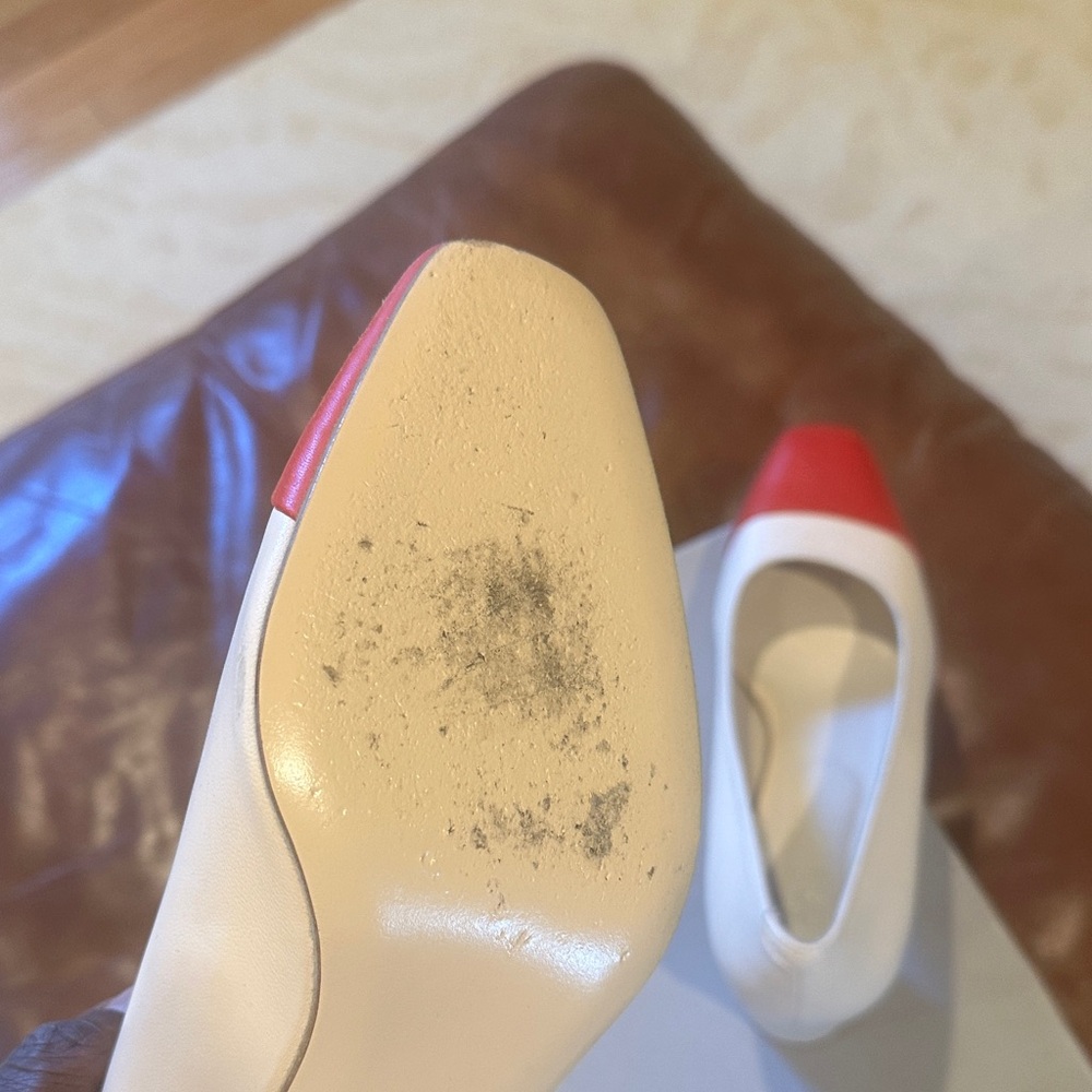 Maryam Nassir Zadeh White Pumps with Red Cap Toe - Picture 6 of 8